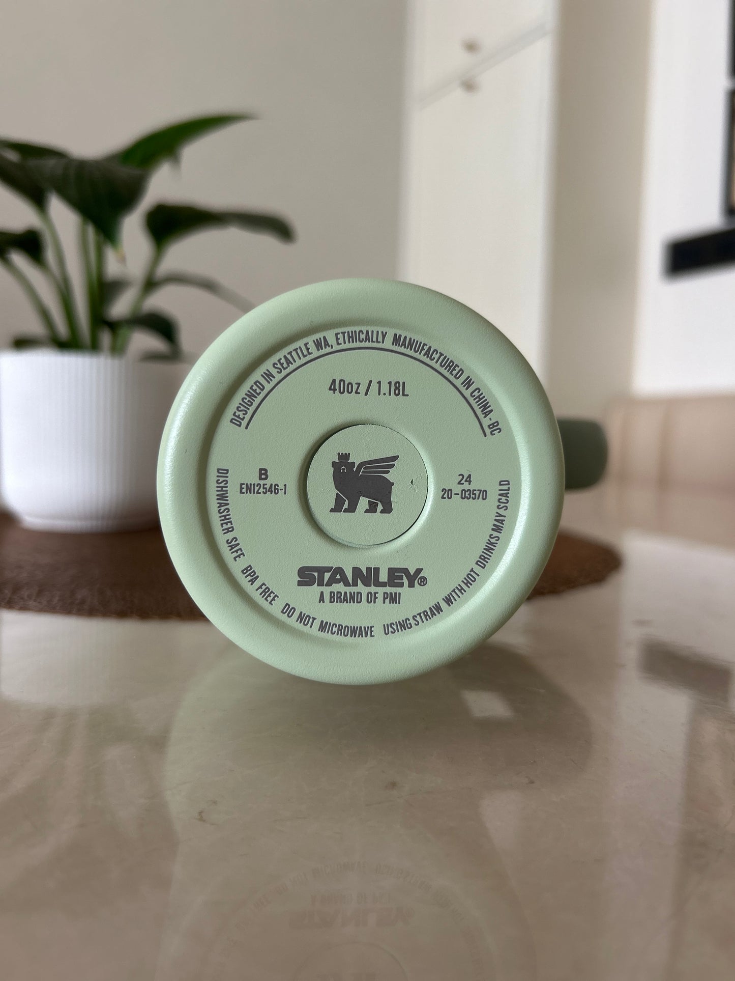 Stanley Quencher H2.0 1200 ML Insulated Tumbler with Flow state Lid & Straw – Double Wall Stainless Steel