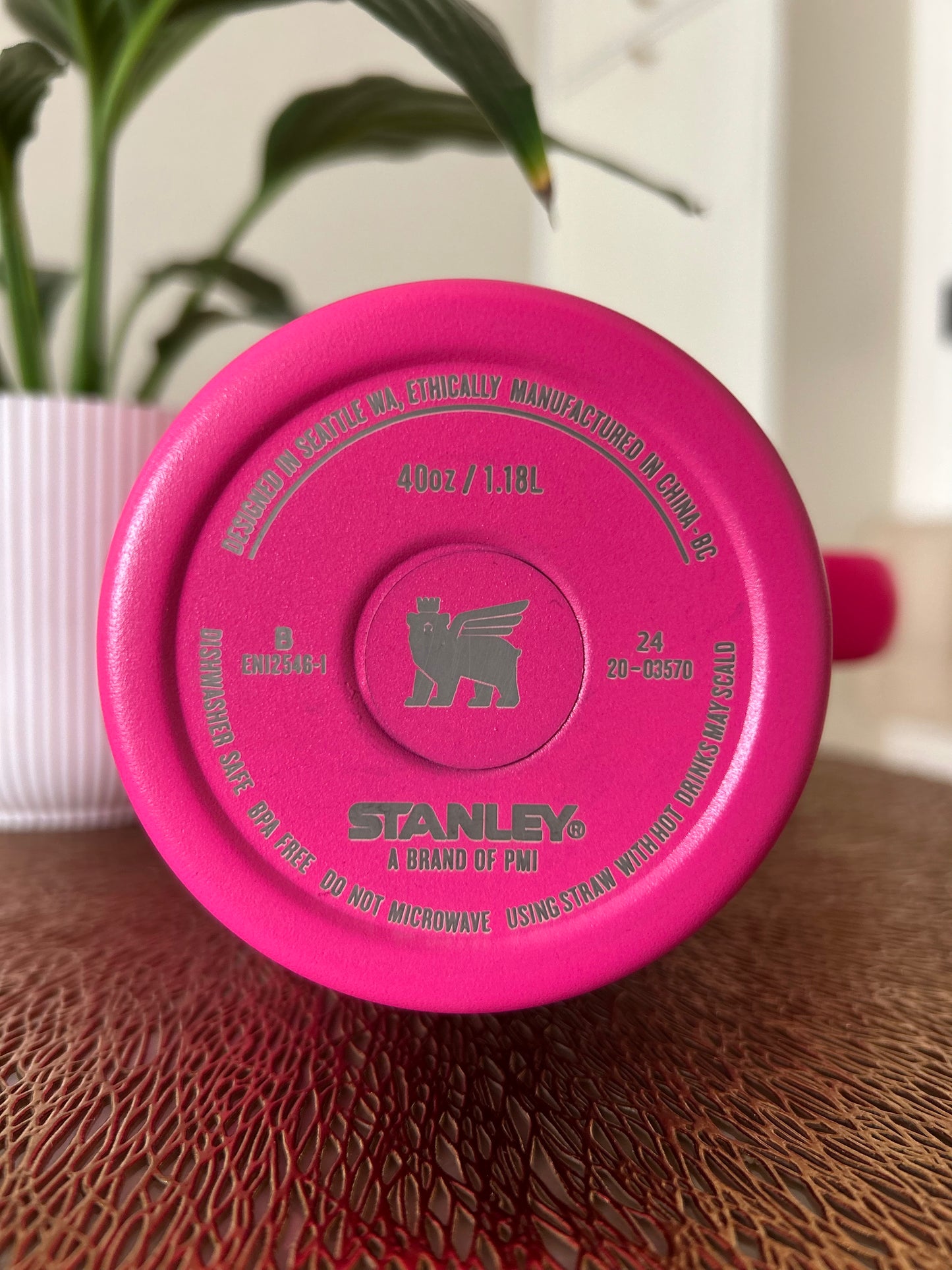 Stanley Quencher H2.0 1200 ML Insulated Tumbler with Flow state Lid & Straw – Double Wall Stainless Steel