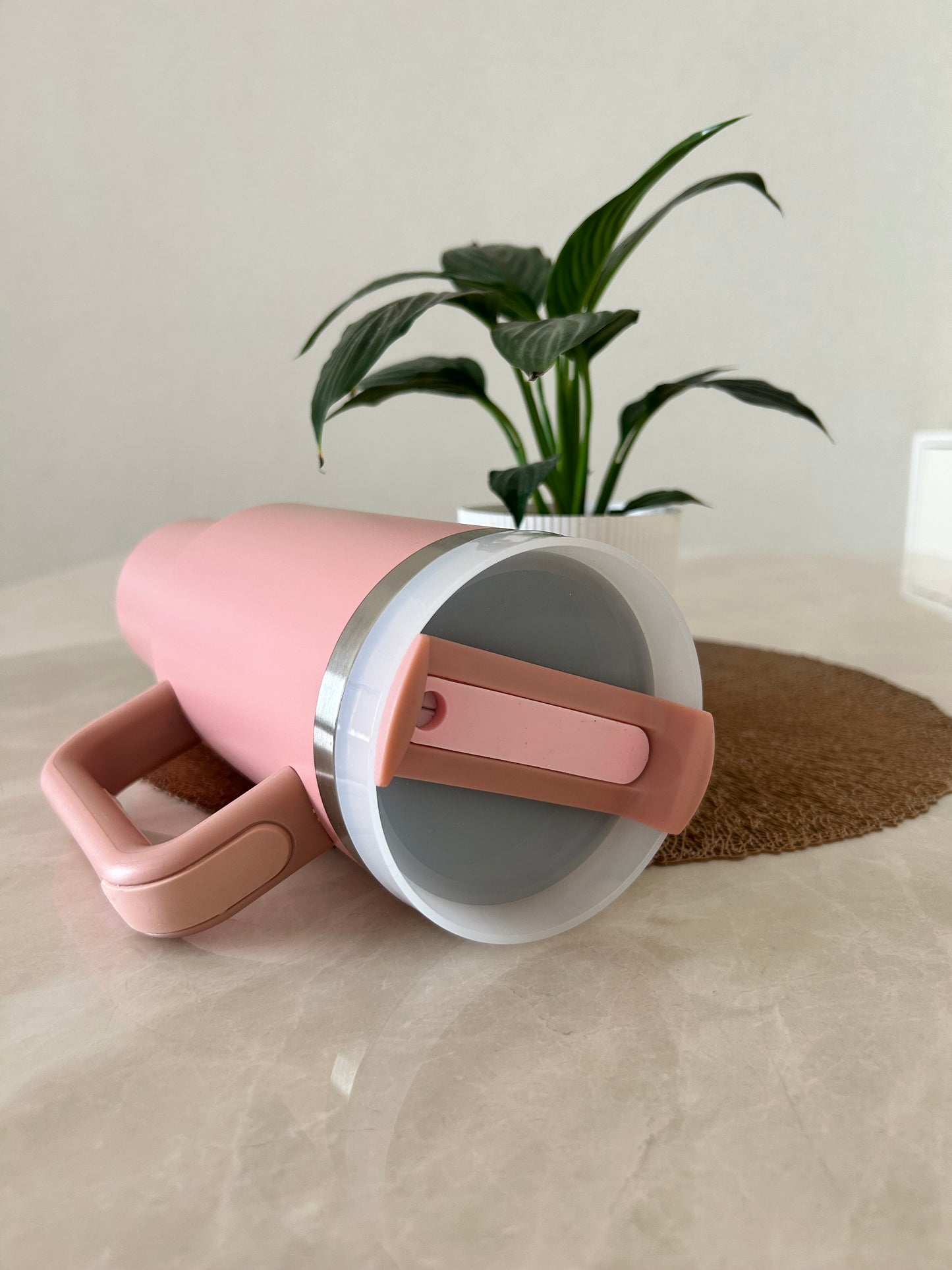 1200 ml Stainless Steel Travel Mug with Handle – Large Capacity Insulated Cup with Sliding Lid for Coffee, Tea & Water (Black, Off White, Pastel Pink)