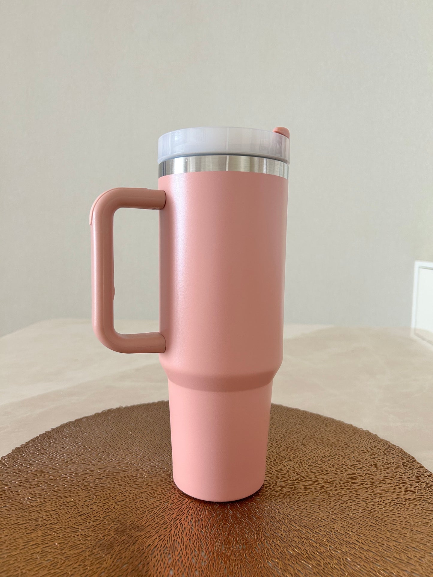 1200 ml Stainless Steel Travel Mug with Handle – Large Capacity Insulated Cup with Sliding Lid for Coffee, Tea & Water (Black, Off White, Pastel Pink)